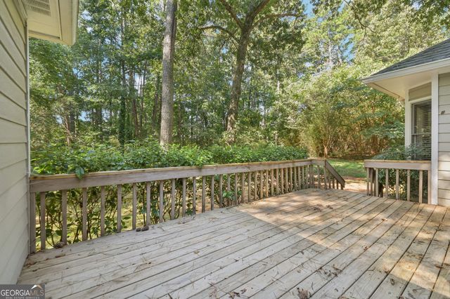 105 Spring Forest Way, Sharpsburg, GA 30277