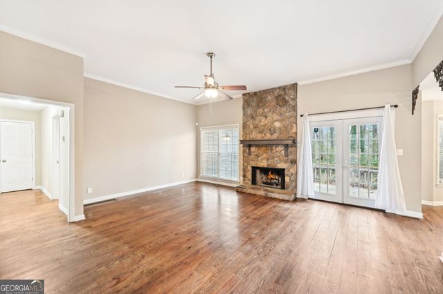 105 Spring Forest Way, Sharpsburg, GA 30277
