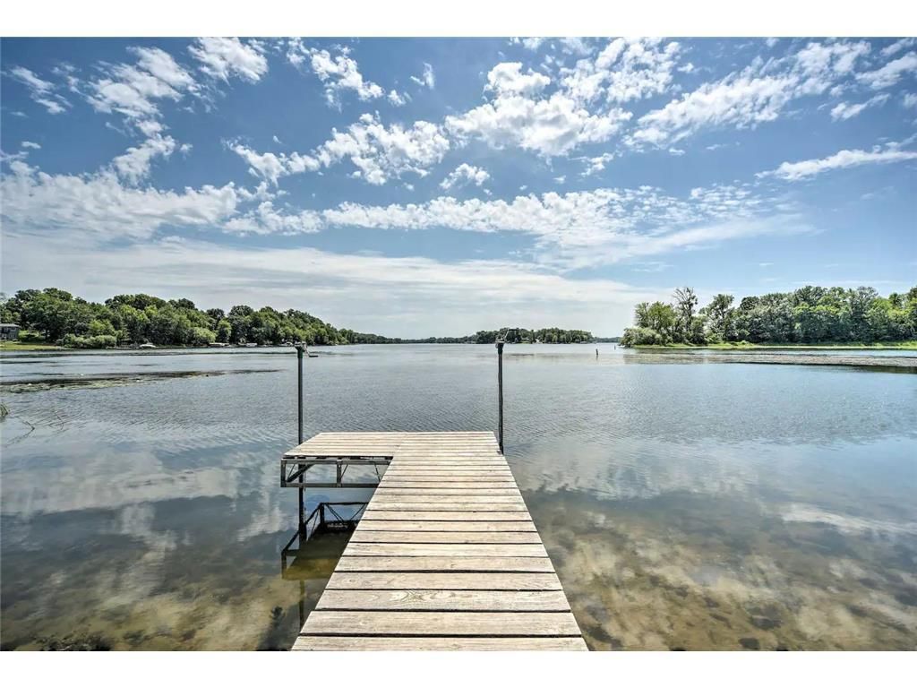 520 Park Island Road 2, Center City, MN 55012