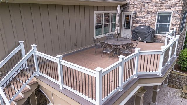 2481 Lakewood Manor Drive, Athens, GA 30606