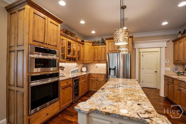 2481 Lakewood Manor Drive, Athens, GA 30606