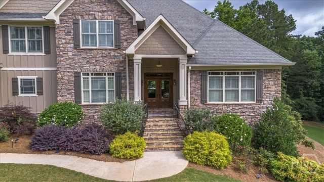 2481 Lakewood Manor Drive, Athens, GA 30606