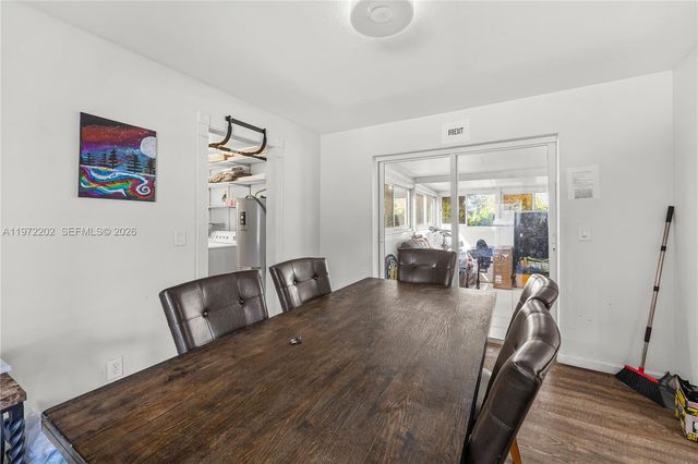 227 SW 13th Ave, Boynton Beach, FL 33435