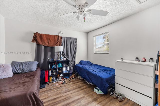 227 SW 13th Ave, Boynton Beach, FL 33435