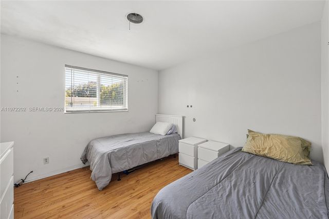 227 SW 13th Ave, Boynton Beach, FL 33435