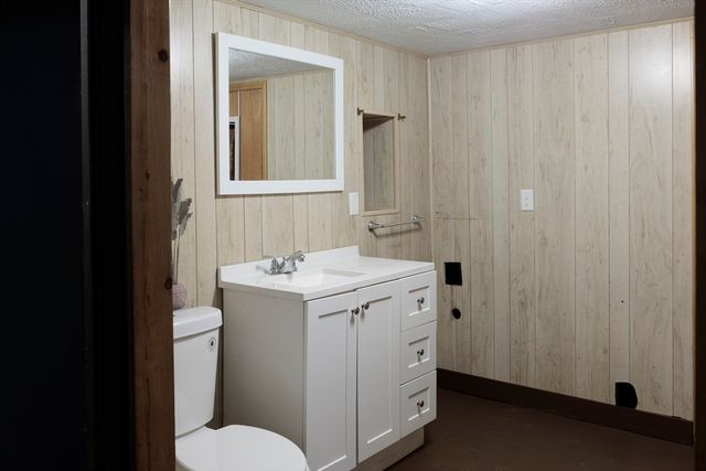 1159 Middlesex St, Lowell, MA 01851