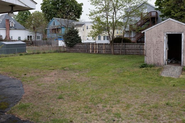 1159 Middlesex St, Lowell, MA 01851