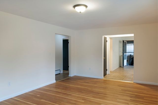 1159 Middlesex St, Lowell, MA 01851