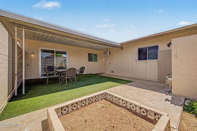 17468 N DEL WEBB Boulevard, Sun City, AZ 85373