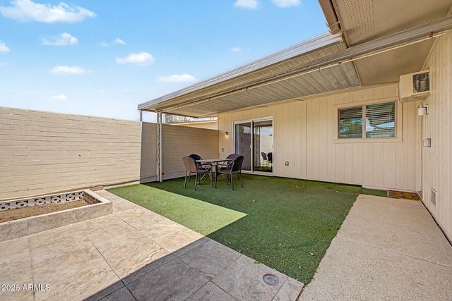 17468 N DEL WEBB Boulevard, Sun City, AZ 85373