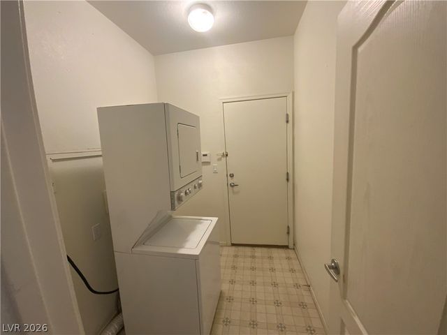 5406 Carrara Pointe Street, Pahrump, NV 89061