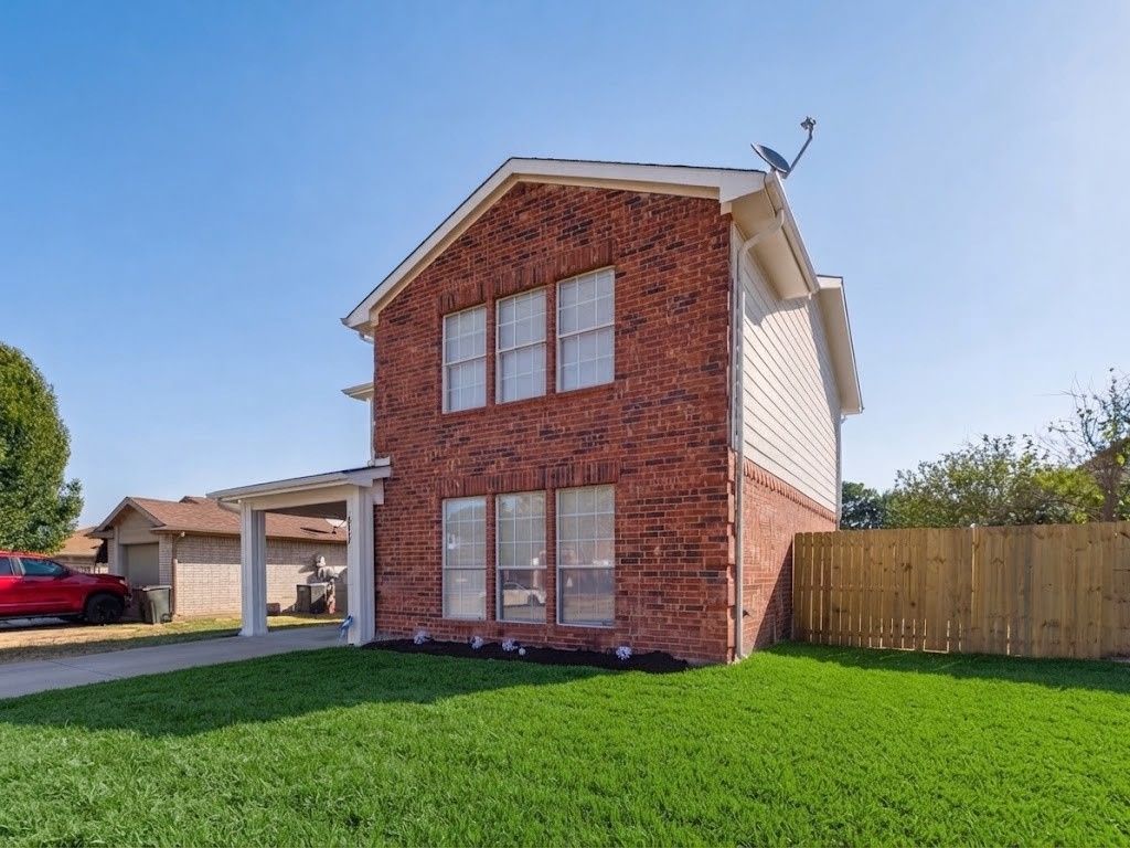 7217 Autumn Glen Drive, Forest Hill, TX 76140 — photo 2
