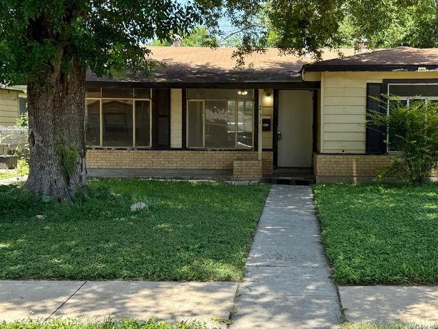 231 W Jewell, San Antonio, TX 78226