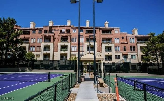 210 East Flamingo Road 101, Las Vegas, NV 89169