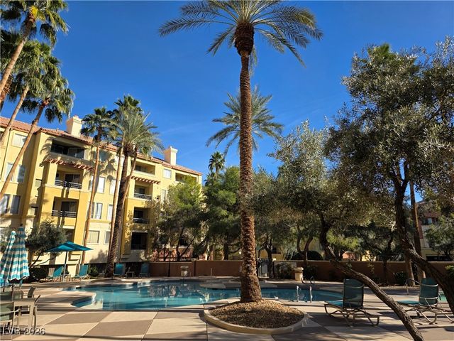 210 East Flamingo Road 101, Las Vegas, NV 89169