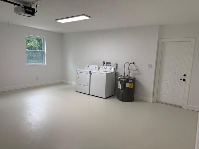 2812 F Road, Loxahatchee Groves, FL 33470