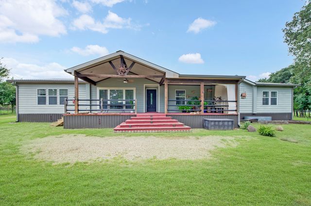 923 County Road 2415, Honey Grove, TX 75446