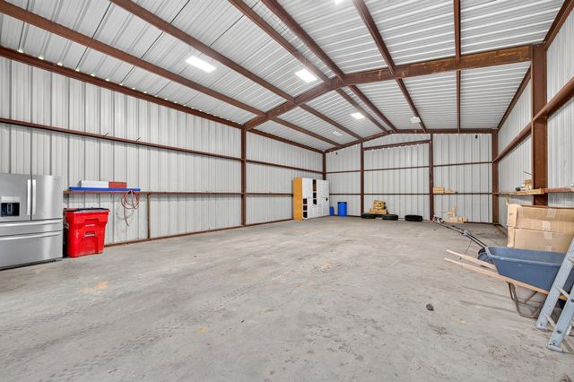 923 County Road 2415, Honey Grove, TX 75446