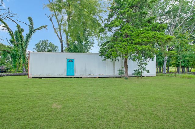 923 County Road 2415, Honey Grove, TX 75446