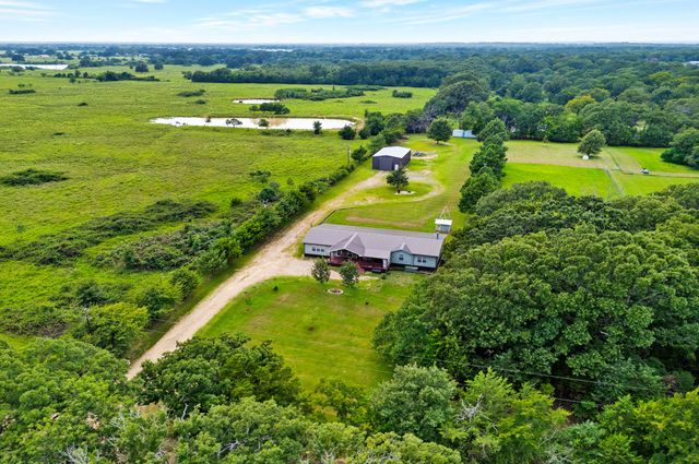 923 County Road 2415, Honey Grove, TX 75446