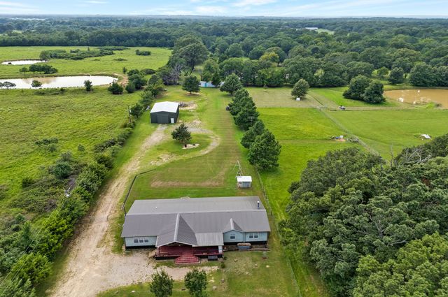 923 County Road 2415, Honey Grove, TX 75446