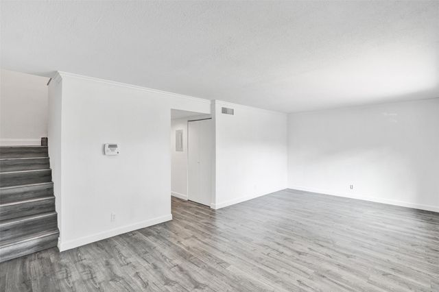 7175 Nova Dr 108, Davie, FL 33317