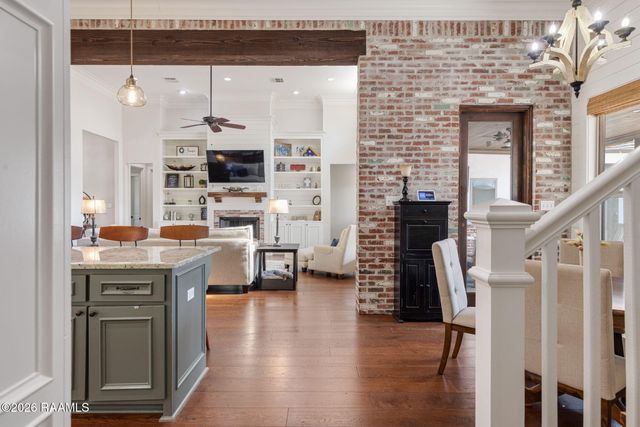 112 Grandview Terrace Drive, Youngsville, LA 70592