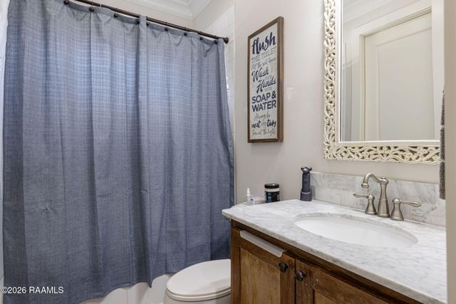 112 Grandview Terrace Drive, Youngsville, LA 70592