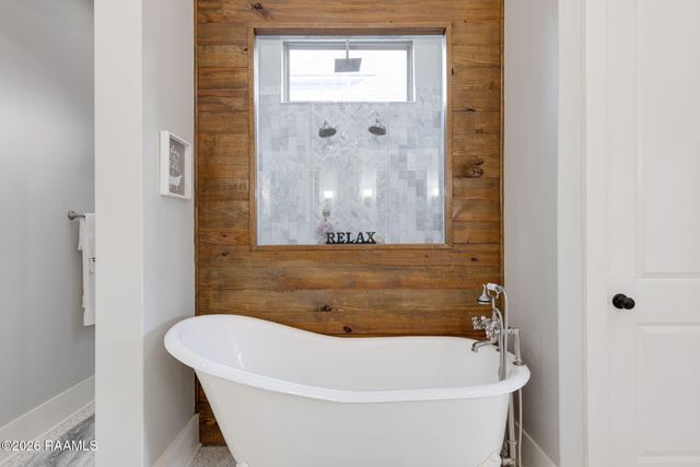 112 Grandview Terrace Drive, Youngsville, LA 70592