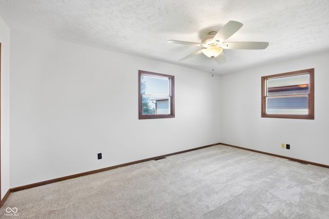 6894 N 400 W, Mccordsville, IN 46055
