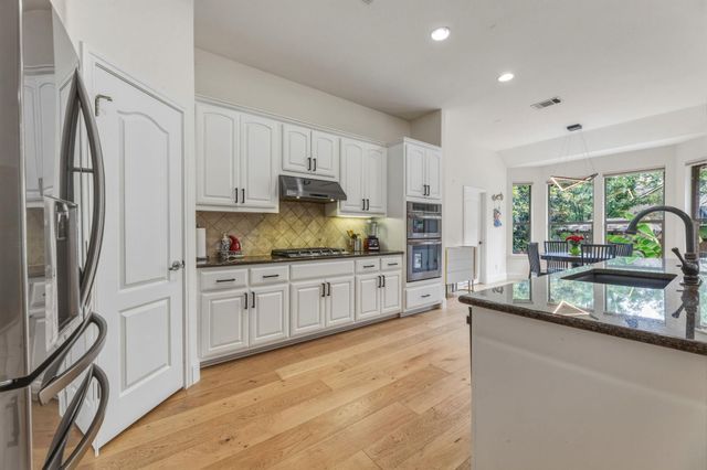 13300 Bright Sky Overlook, Austin, TX 78732