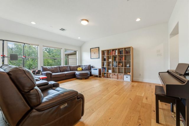 13300 Bright Sky Overlook, Austin, TX 78732