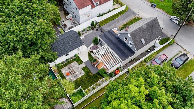 9 Cottage Street, Dracut, MA 01826