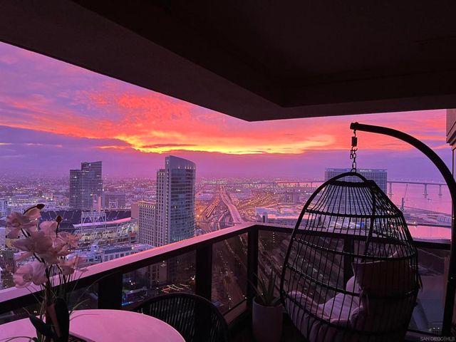 200 Harbor Dr. 3401, San Diego, CA 92101