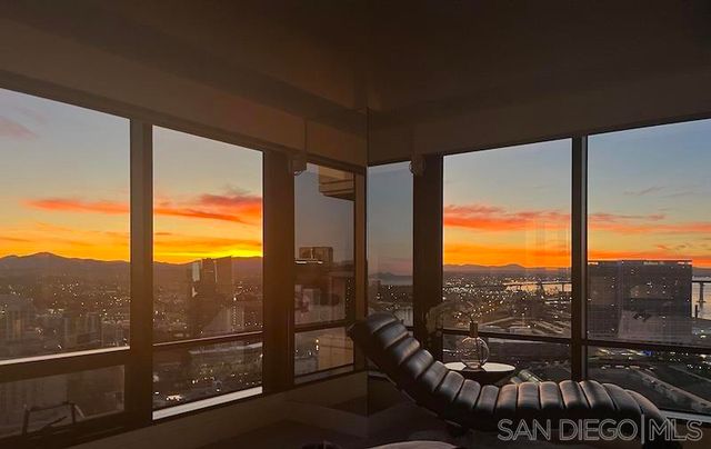 200 Harbor Dr. 3401, San Diego, CA 92101