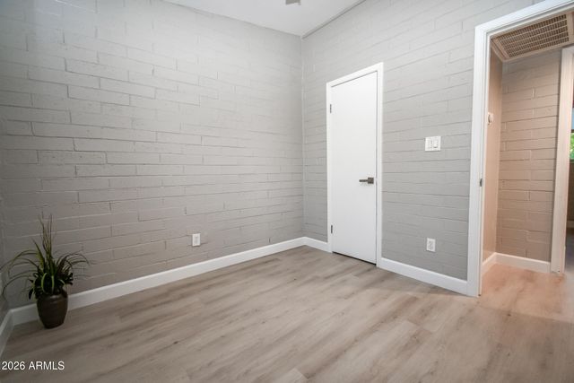 1012 E HENRY Street, Tempe, AZ 85288