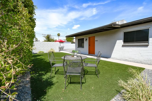 1012 E HENRY Street, Tempe, AZ 85288