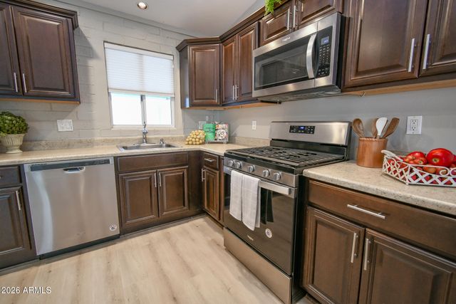 1012 E HENRY Street, Tempe, AZ 85288