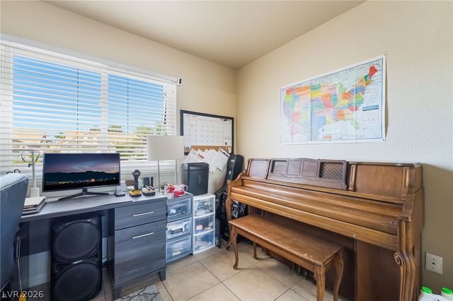 2749 Pinewood Avenue, Henderson, NV 89074