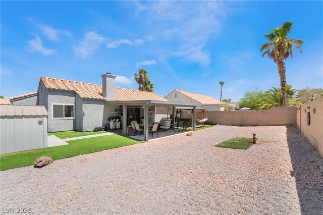2749 Pinewood Avenue, Henderson, NV 89074