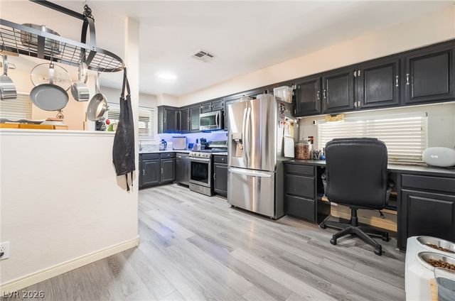 2749 Pinewood Avenue, Henderson, NV 89074