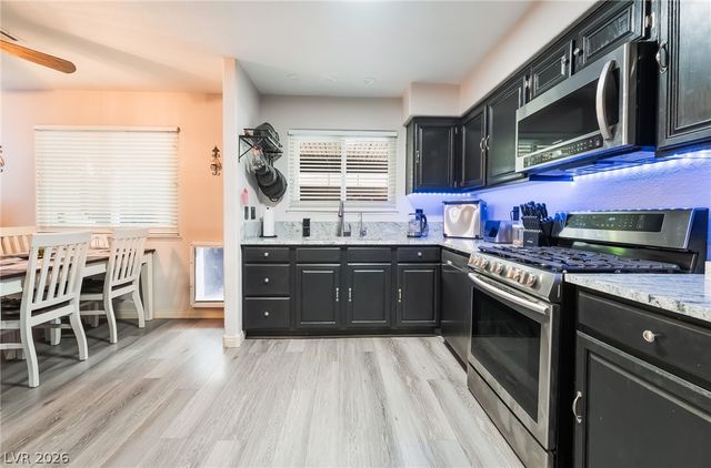 2749 Pinewood Avenue, Henderson, NV 89074