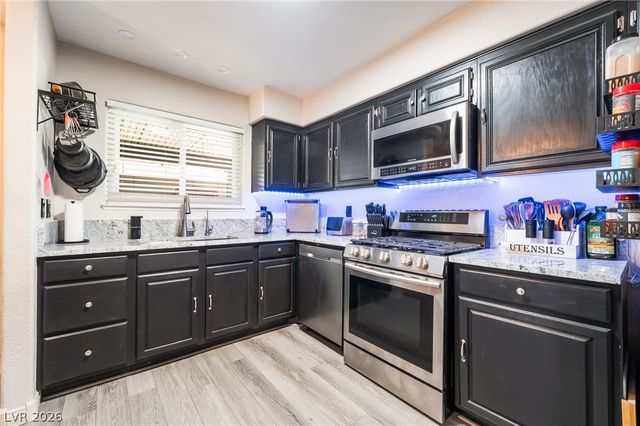2749 Pinewood Avenue, Henderson, NV 89074