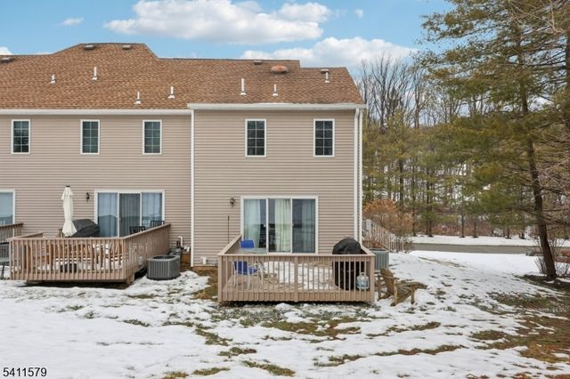 2 Joanne Dr 1-A, Denville Twp., NJ 07834