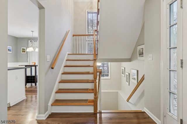 2 Joanne Dr 1-A, Denville Twp., NJ 07834