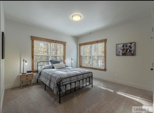 4359 Yeti Ln, Island Park, ID 83429