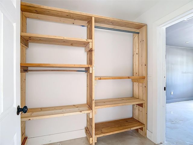 201 VALENCIA DRIVE, Auburndale, FL 33823