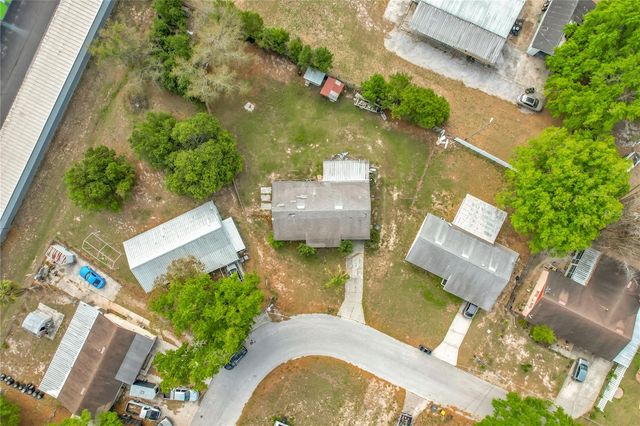 201 VALENCIA DRIVE, Auburndale, FL 33823