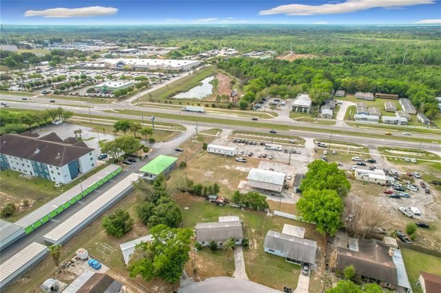 201 VALENCIA DRIVE, Auburndale, FL 33823