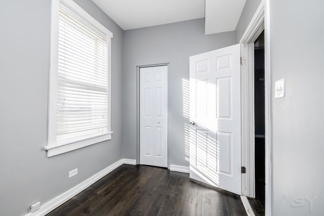 1301 S Christiana Avenue, Chicago, IL 60623